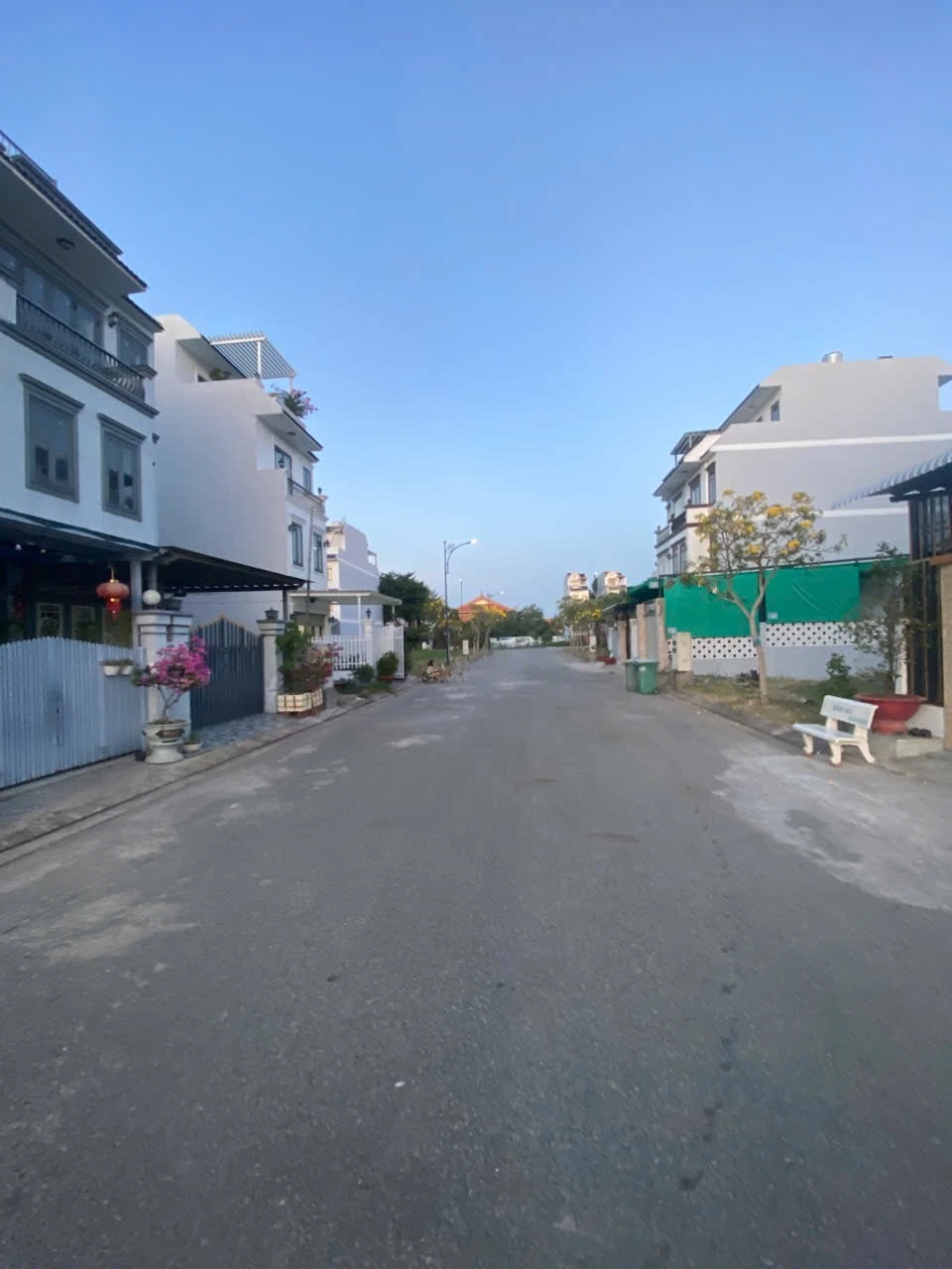 Bán Nhà 3 Tầng Khu Dân Cư Năm Sao – Đinh Đức Thiện, Long An – Full Tiện Ích, Giao Thông Thuận Tiện