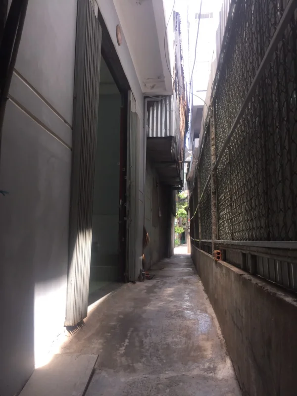 Cho thuê toàn bộ căn nhà 1 trệt 3 lầu diện tích sử dụng 65m2 tại trung tâm Long Xuyên