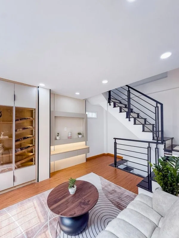 NHÀ XÂY BTCT KIÊN CỐ – TẠI 332/ PHAN VĂN TRỊ, P11, BÌNH THẠNH