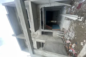 Bán nhà phố giá rẻ ngay khu đô thị năm sao 1