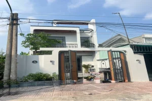 Bán nhà mặt tiền bờ hủ tiếu 2ty950