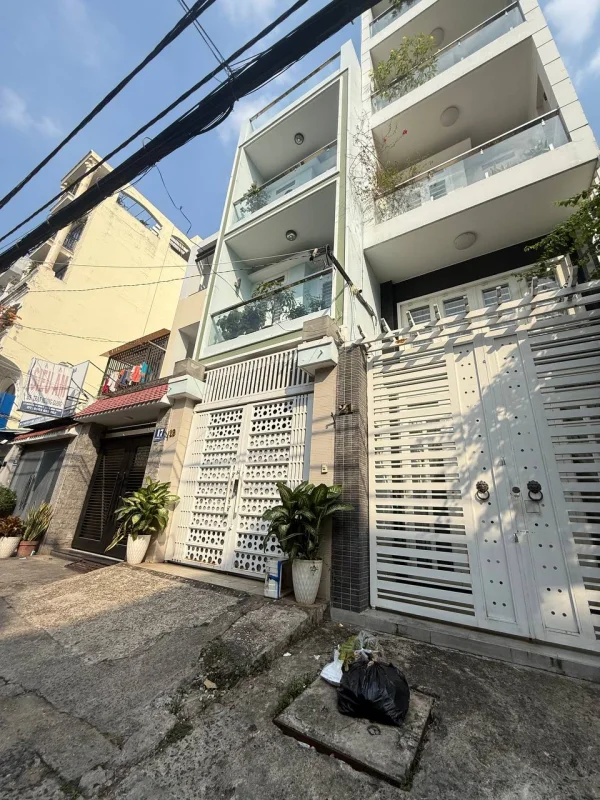 Ngay Lê Trọng Tấn - HXH Đổ Cửa 4 x 13 xây Trệt Lững - Chỉ 5 ty 780