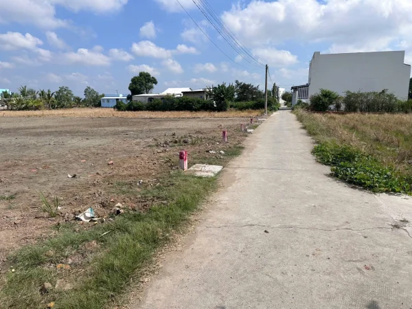 bán 6 lô đất giá rẻ ngay quốc lộ 50